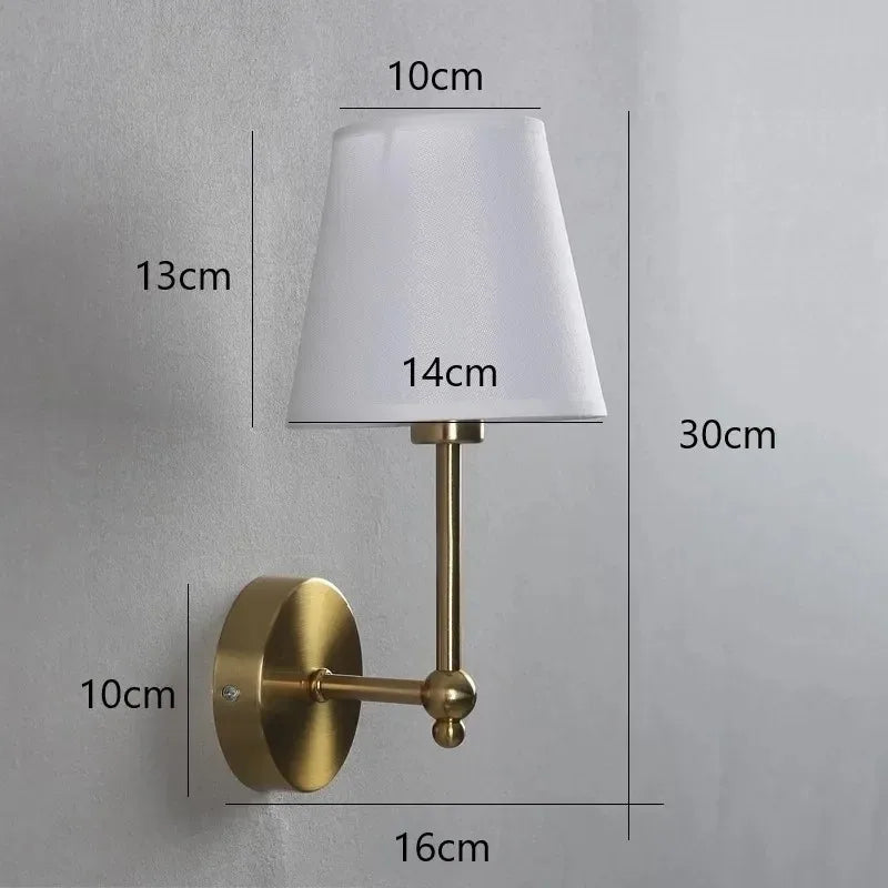 Aplique de Pared Americano Retro de Lujo - Lámpara Sconce con Pantalla de Tela para Dormitorio y Baño