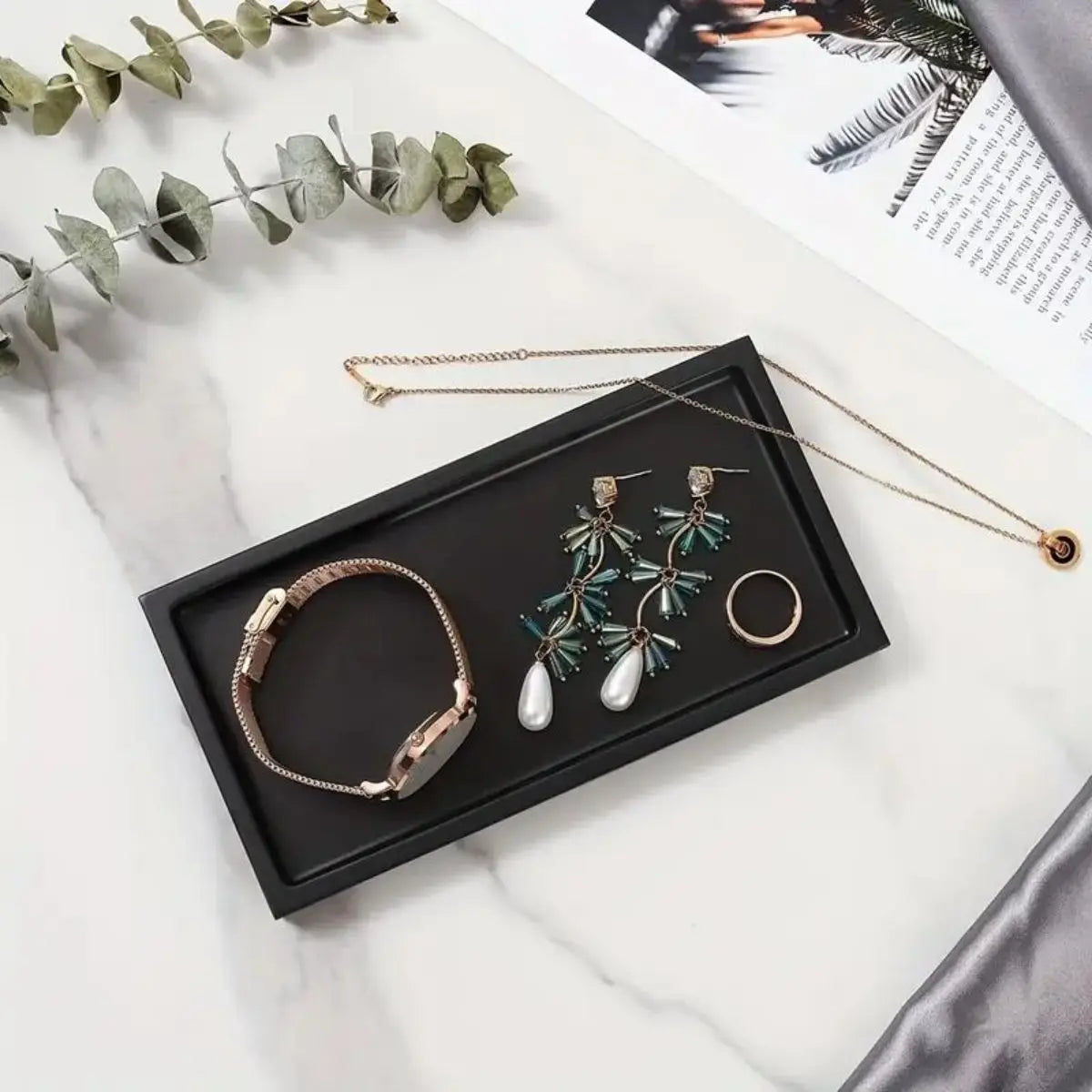 Bandeja decorativa antideslizante