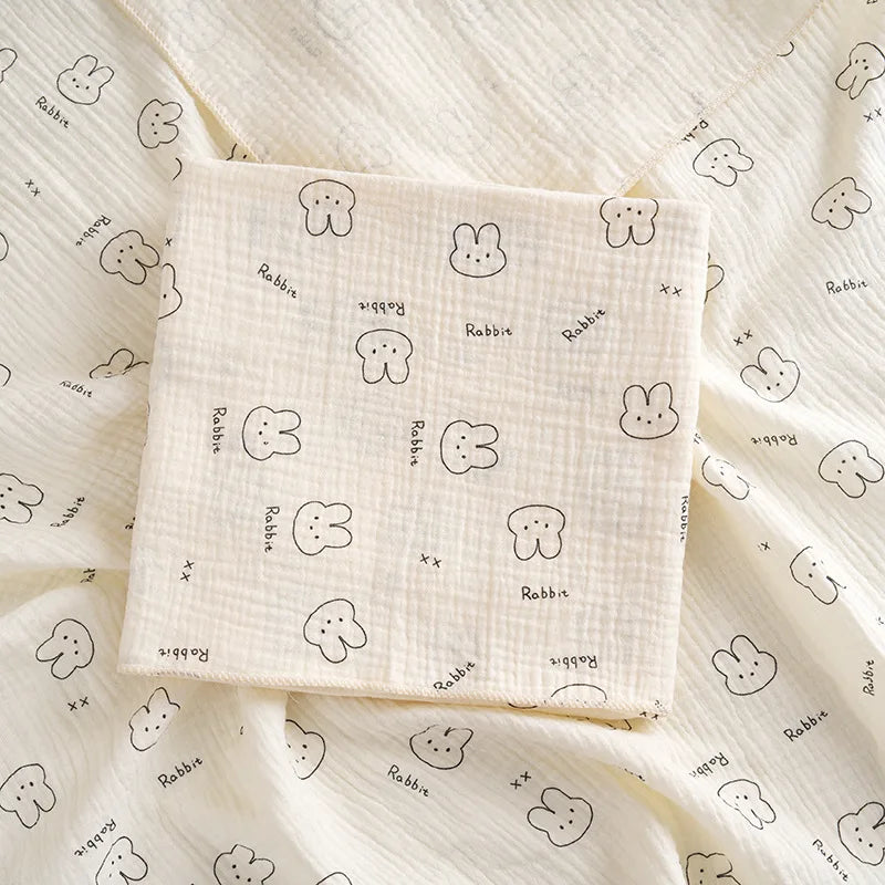 Manta de Muselina de Algodón (Estampado Cartoon) - Envoltura Suave y Transpirable para Bebé