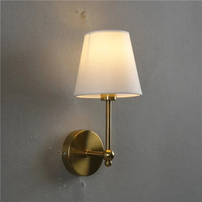 Aplique de Pared Americano Retro de Lujo - Lámpara Sconce con Pantalla de Tela para Dormitorio y Baño