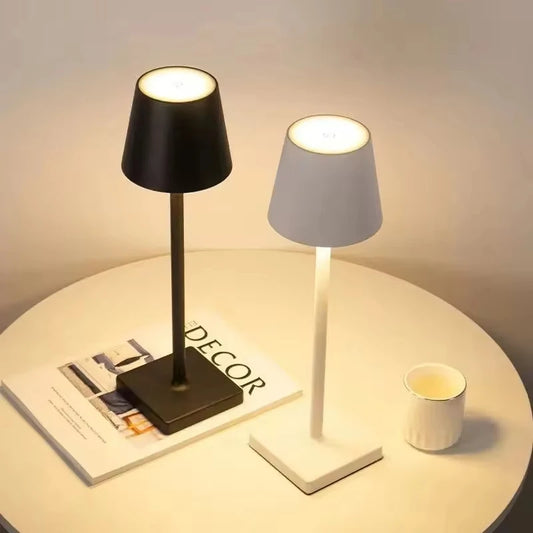 Lámpara de mesa LED recargable