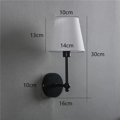 Aplique de Pared Americano Retro de Lujo - Lámpara Sconce con Pantalla de Tela para Dormitorio y Baño
